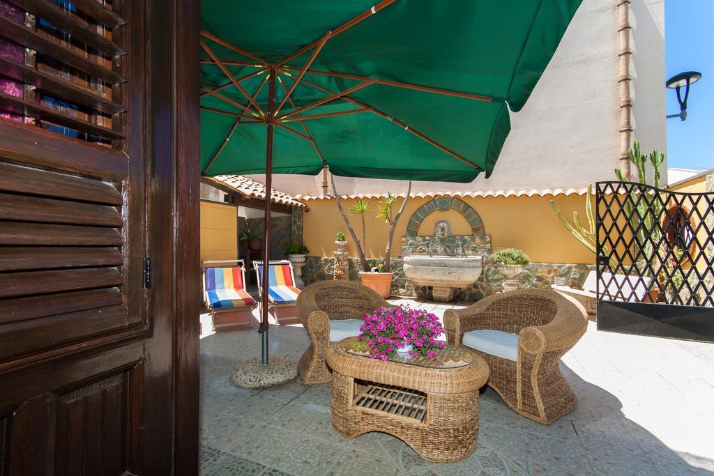 Loft Sul Mare Apartment Balestrate Cameră foto